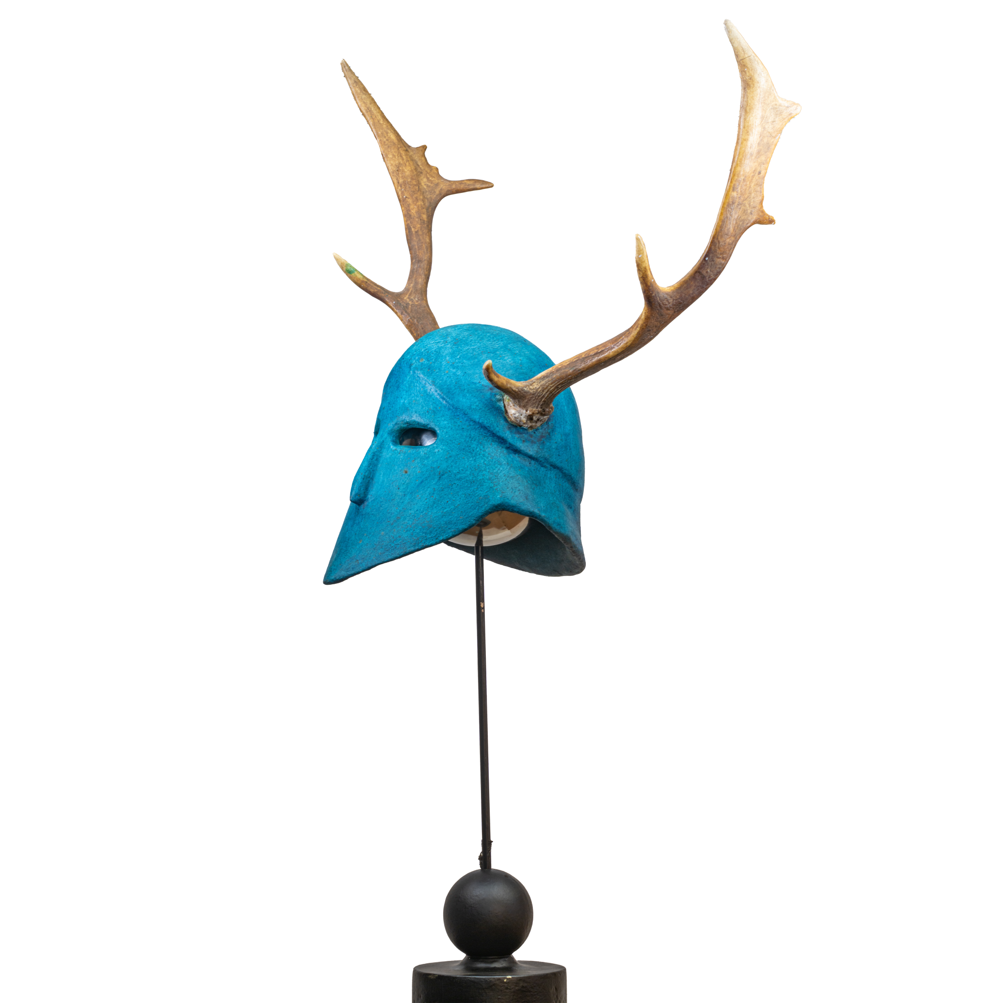 turquoise-helmet-left